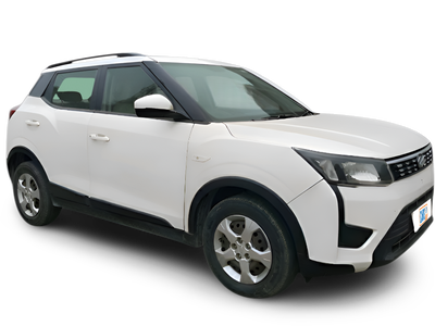 Mahindra XUV300-img